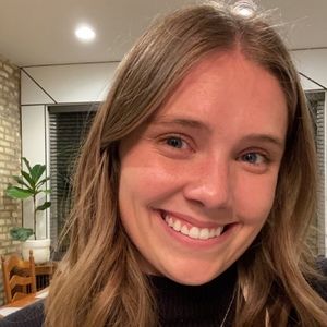 Meet your Posher, Carly